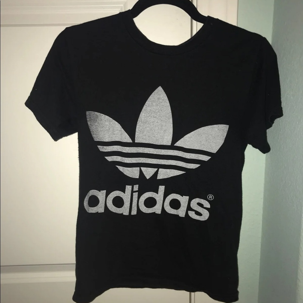 Addidas reversed logo tee